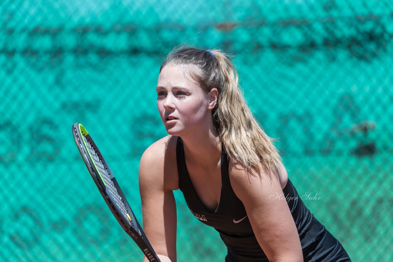 Jenny Wacker 14 - VfL Westercelle - Rahlstedter HTC : Ergebnis: 2:7